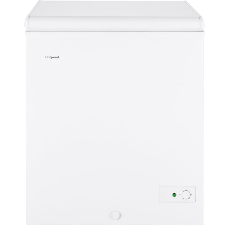 Hotpoint 5.1 Cubic Feet cu. ft. Chest Freezer with Adjustable